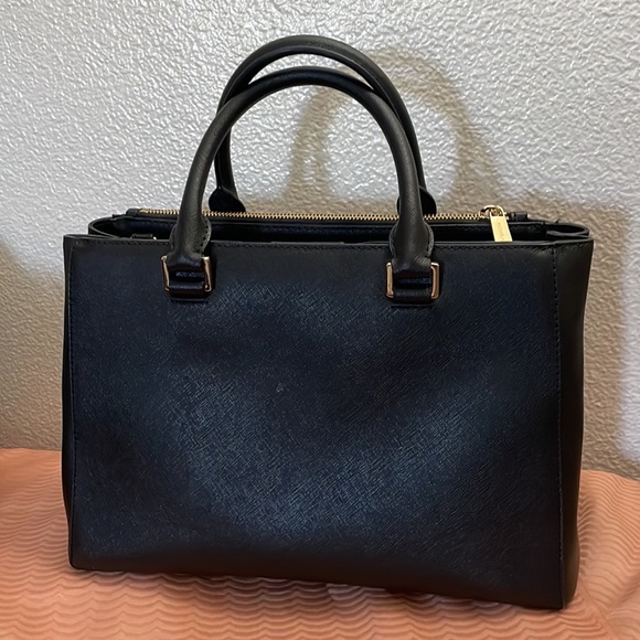 Michael Kors Kellen Black Satchel Tote Handbag - Picture 2 of 8